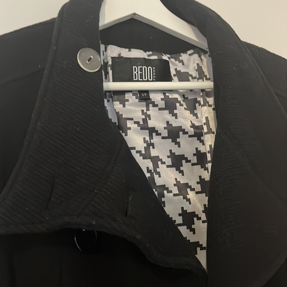 Black coat - Picture 3 of 4